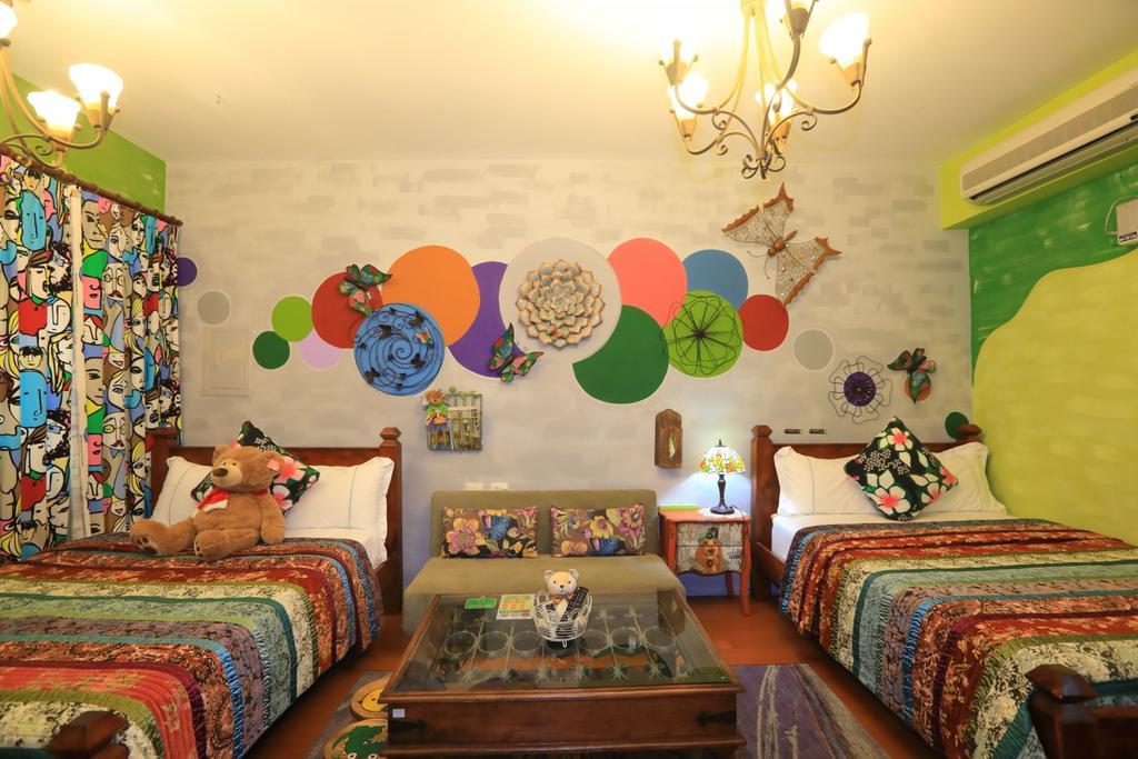 Bearbear Homestay Хуалянь Экстерьер фото